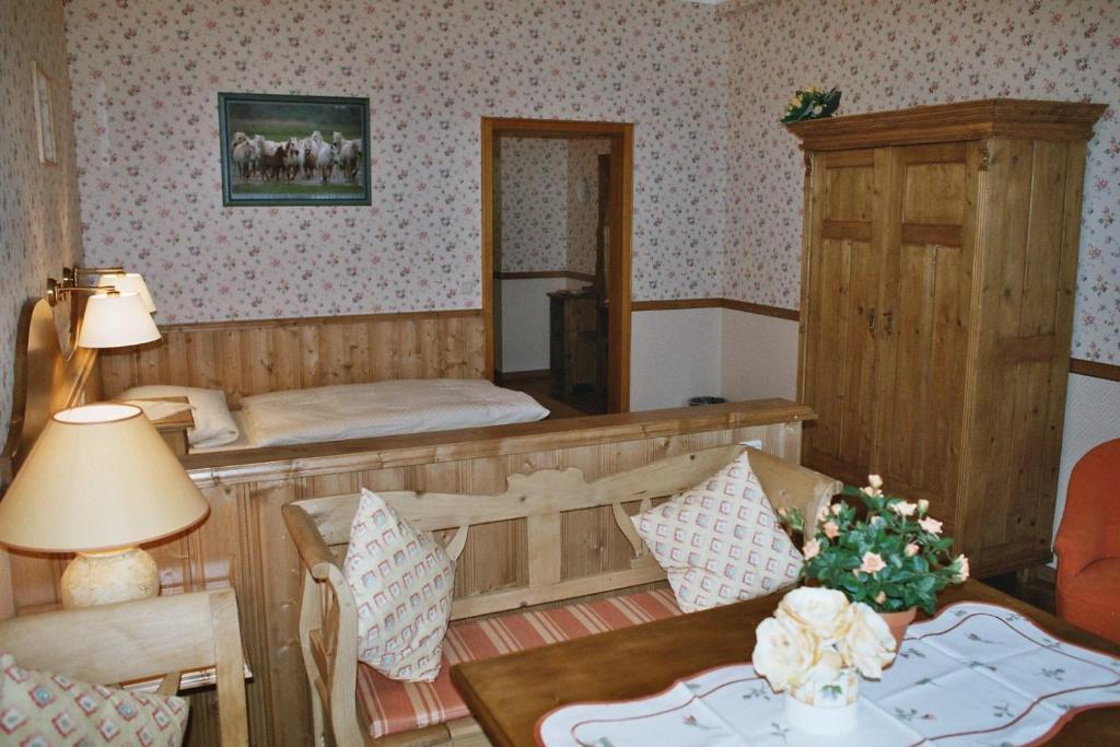 Hotel Meyer Kürten Rum bild